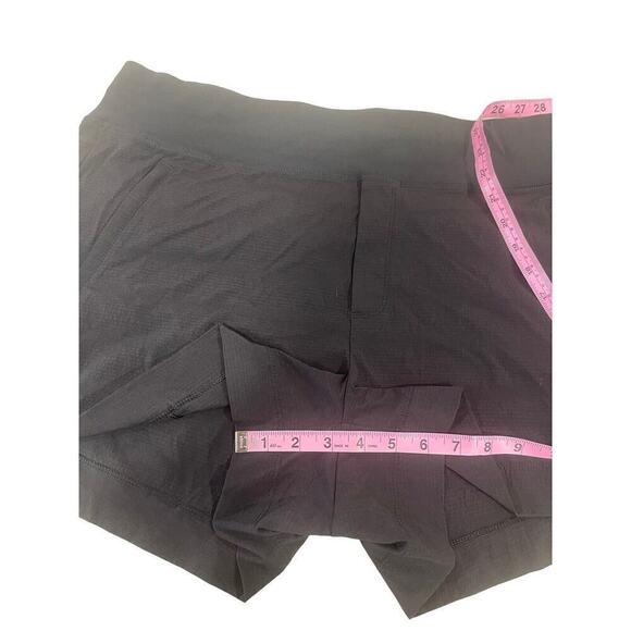 Athleta Trekkie North Shorts Womens 18 Black Nylon 3" Pull On Pockets - Picture 8 of 8
